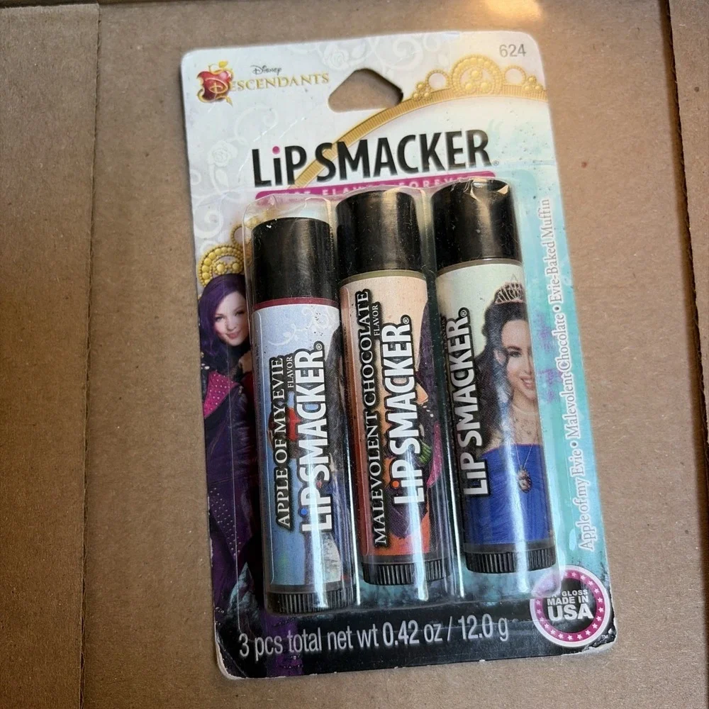 3PC DISNEY DESCENDANTS Lip Smacker Lip Gloss/Balm #624 LIMITED EDITION!